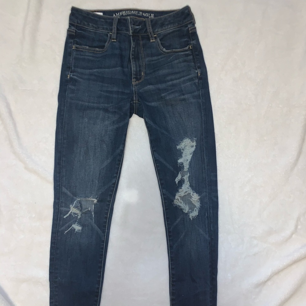 AE ripped jeans size 2